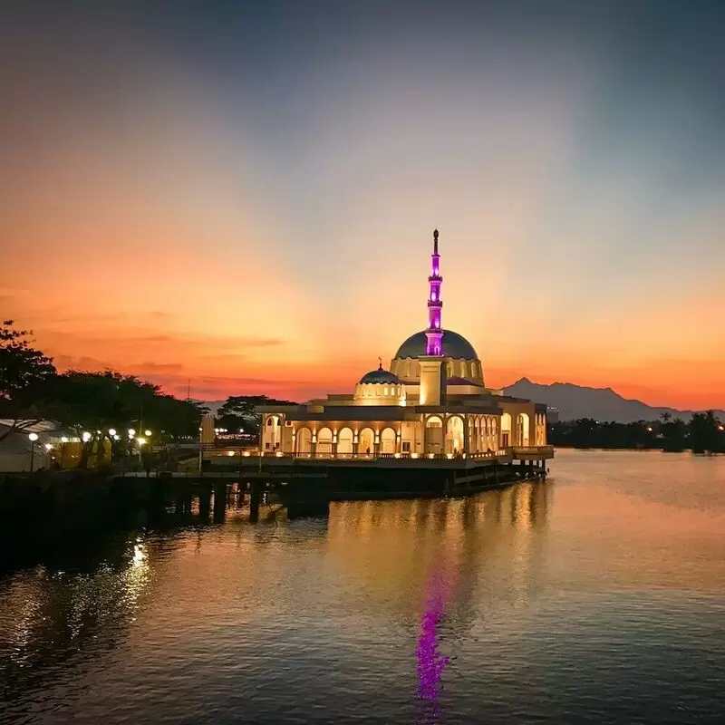 24 Things To Do in Kuching