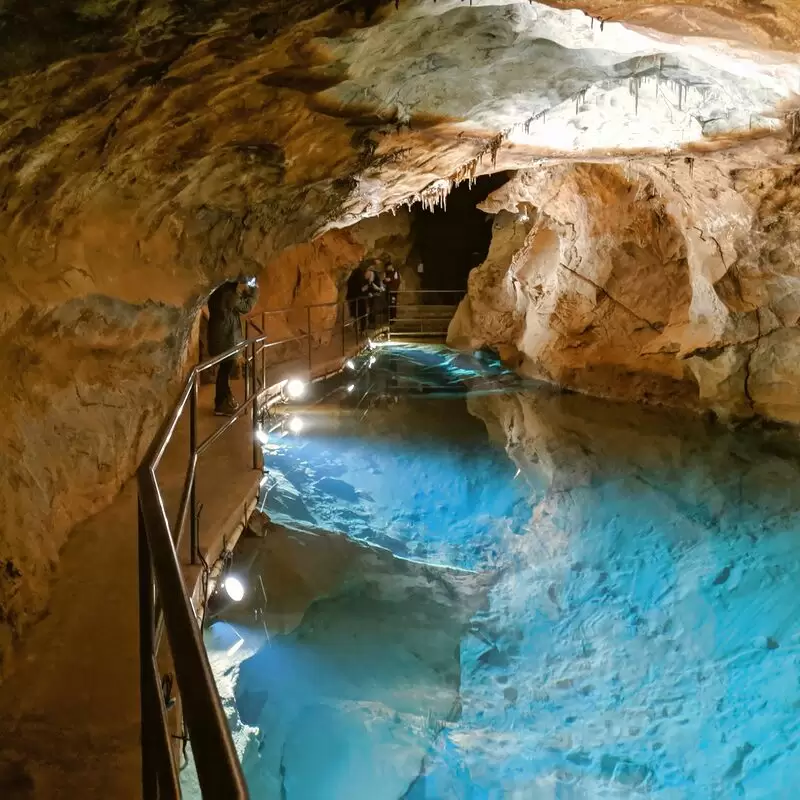 Jenolan Caves