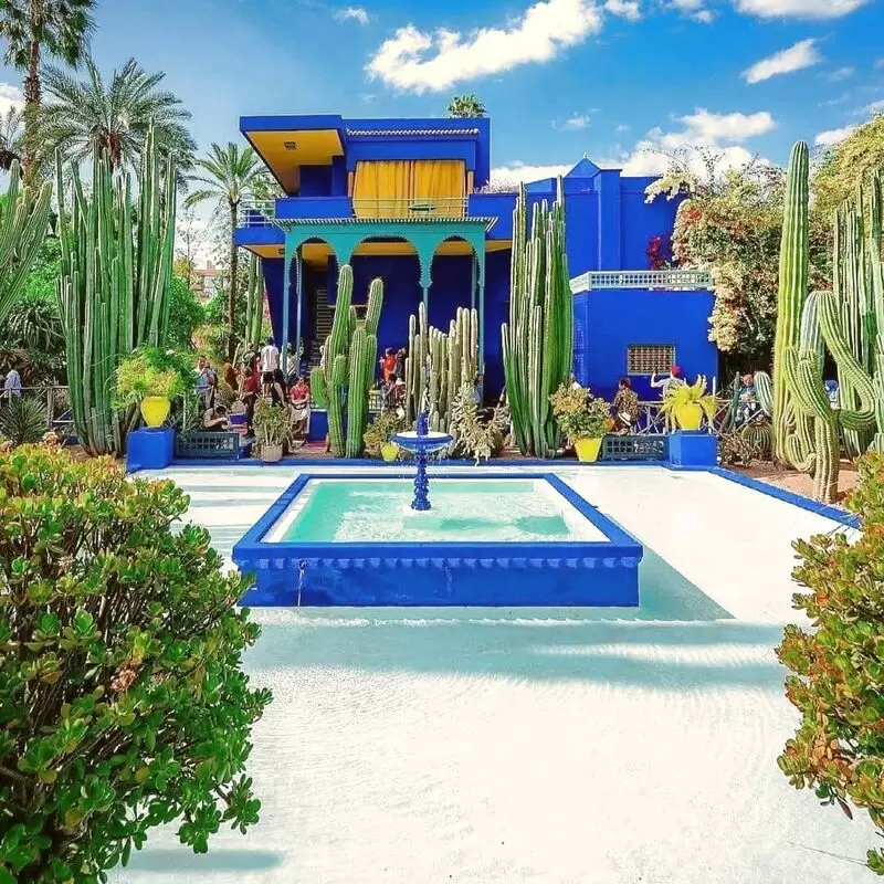 Jardin Majorelle Yves Saint Laurent Mansion