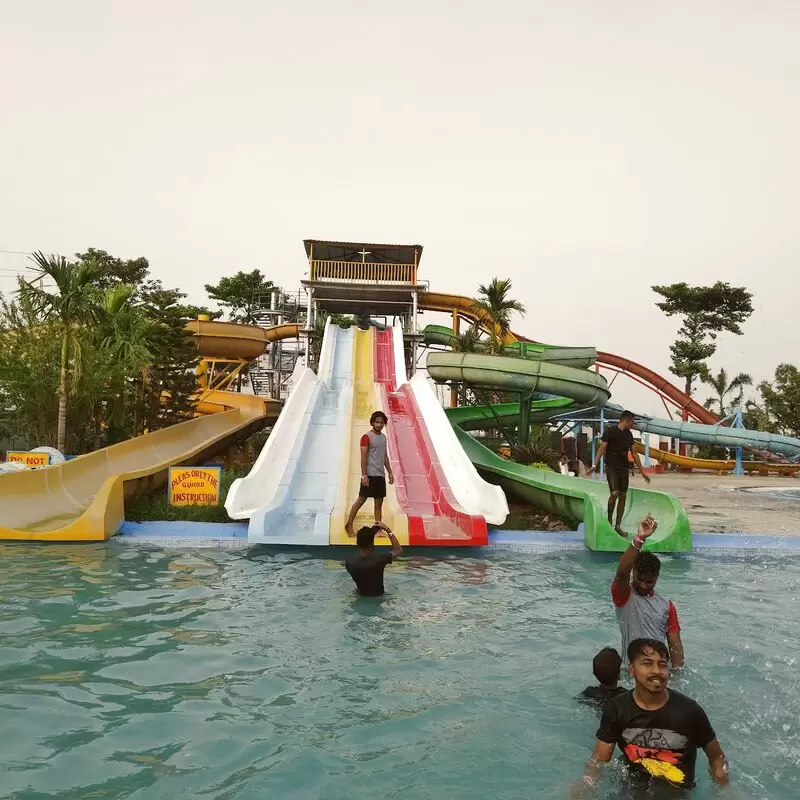 Funtasia Water Park