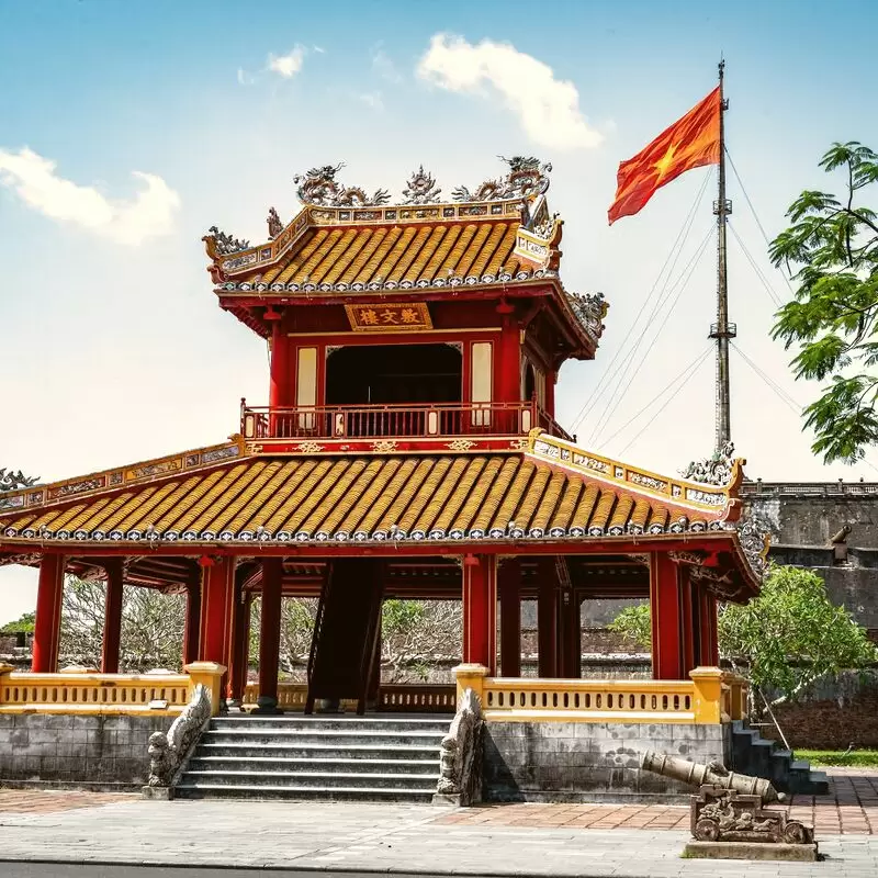 Kiến Trung Palace