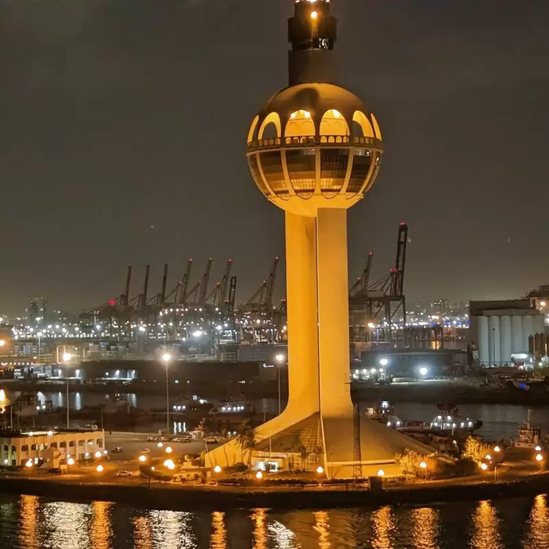 Jeddah port lighthouse