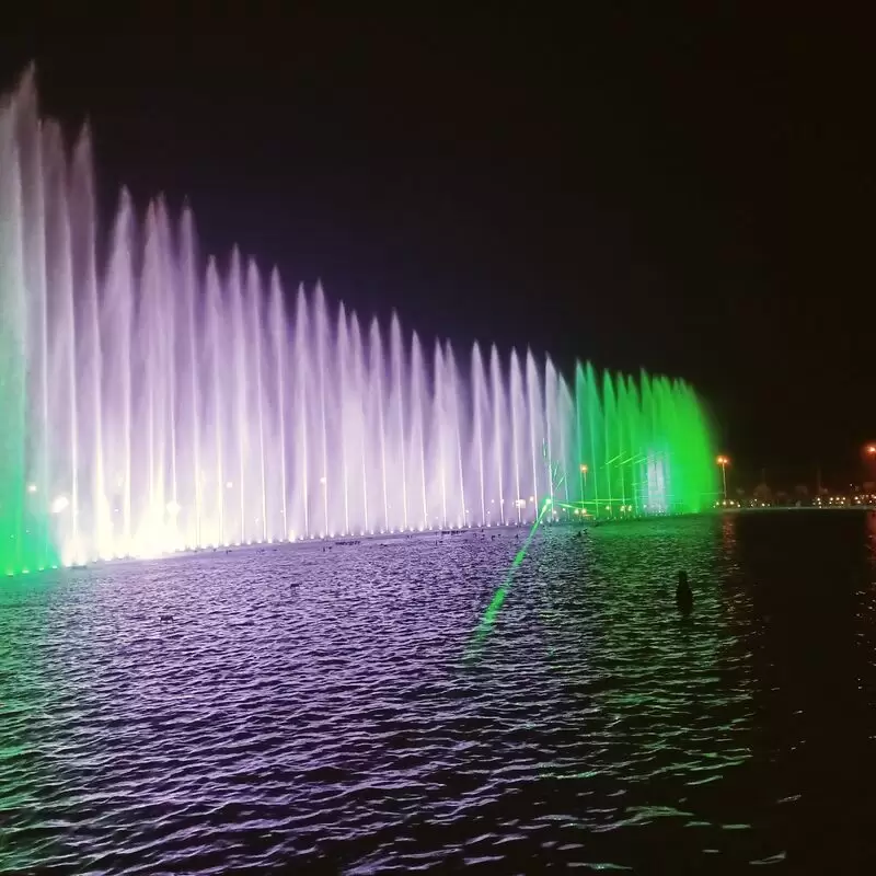 Bahria Dancing Fountain