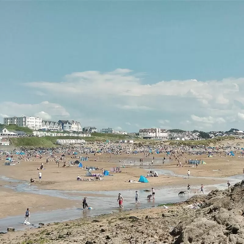 Summerleaze Beach