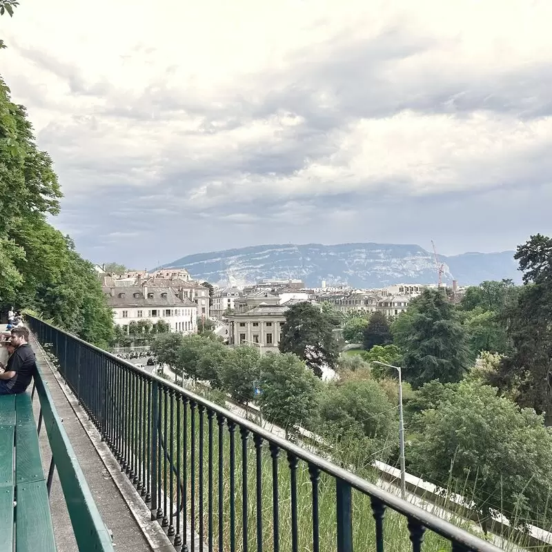 Promenade de la Treille