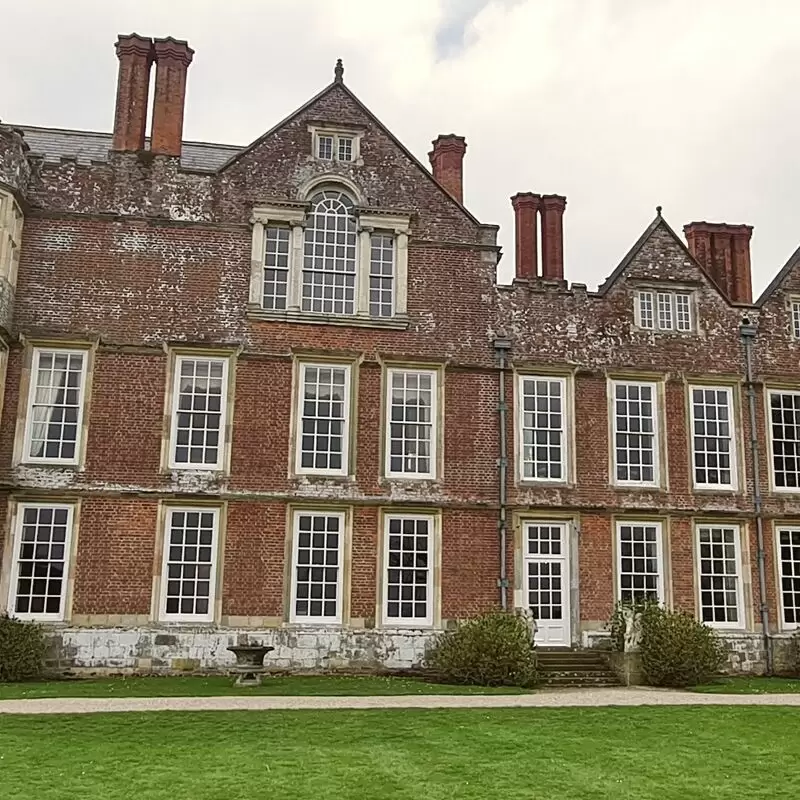 Burton Agnes Hall