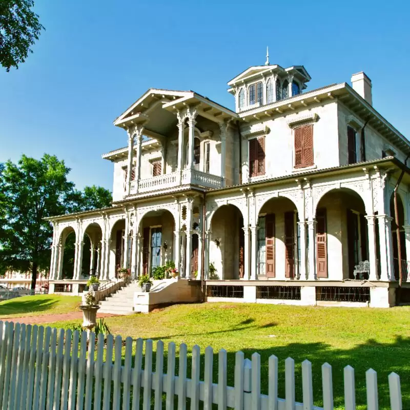 Jemison Van De Graaff Mansion