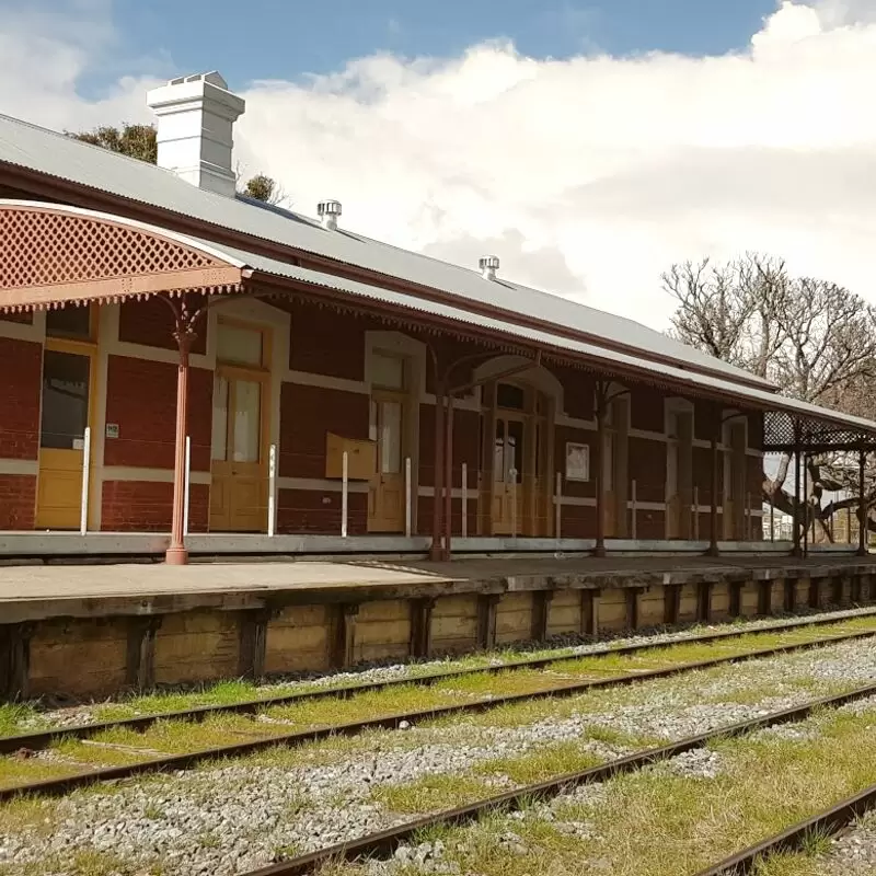 Yarrawonga Railway Station