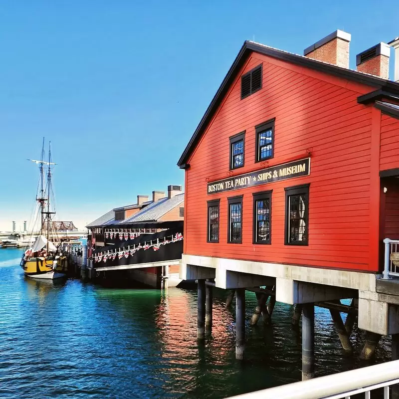 Boston Tea Party Ships & Museum