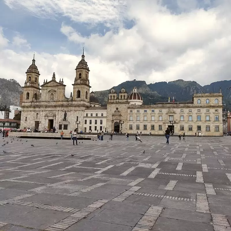 Plaza de Bolívar