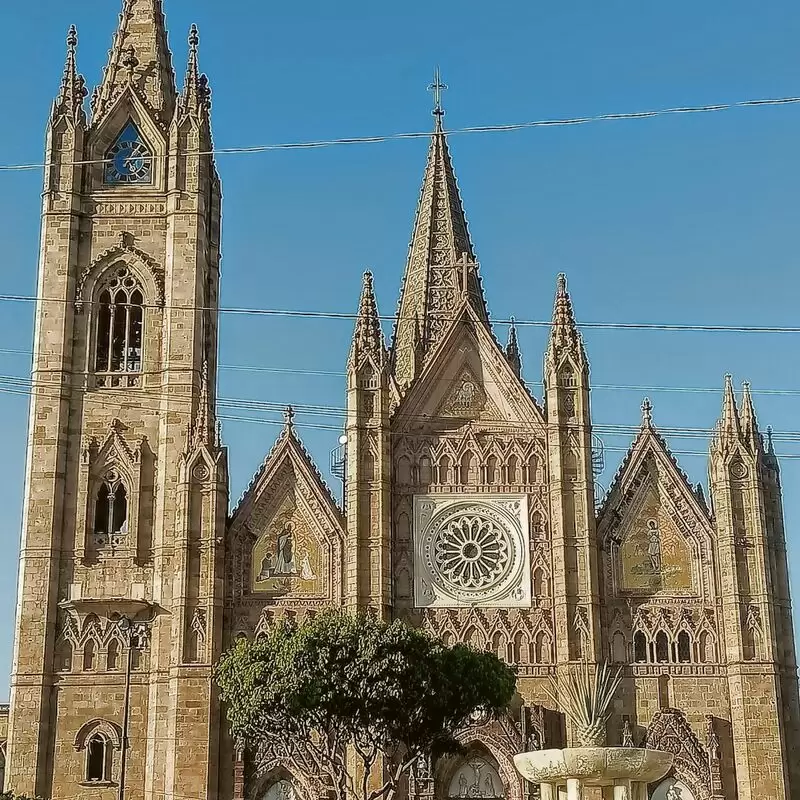 Expiatorio Park