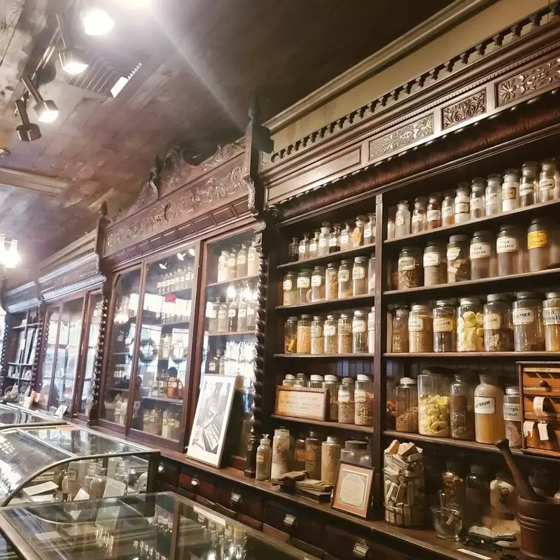 New Orleans Pharmacy Museum