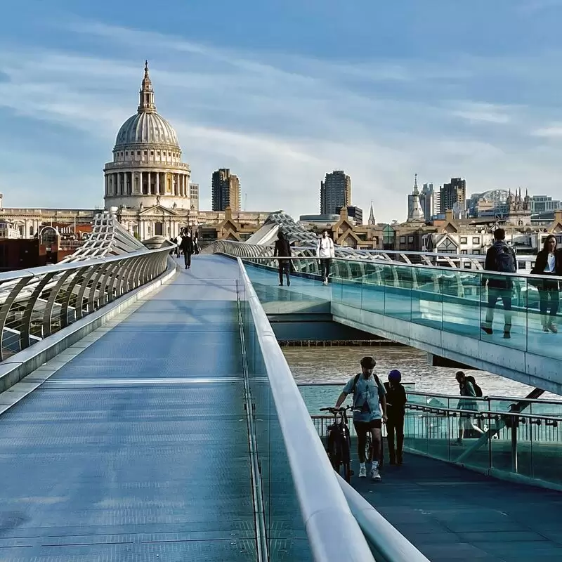 Millennium Bridge