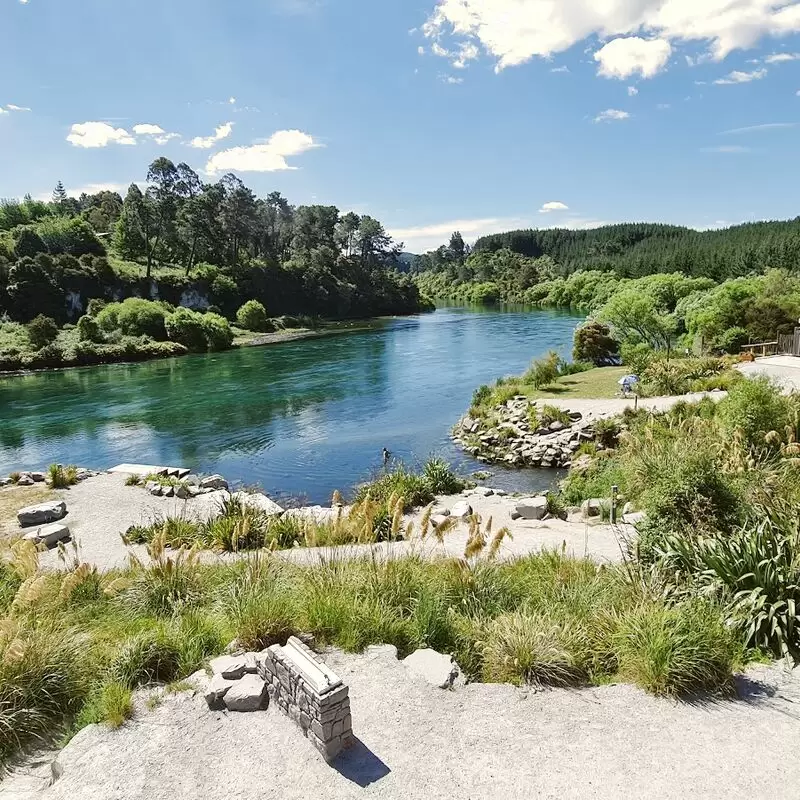 Otumuheke Stream Spa Park Hot Pools)