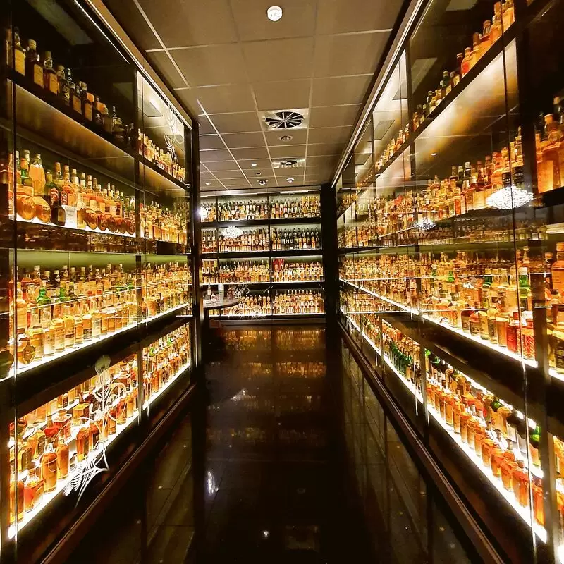 The Scotch Whisky Experience