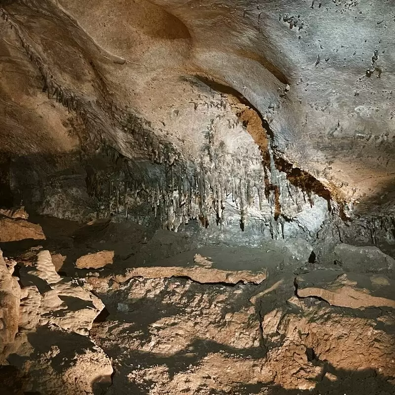 Cave of the Winds Mountain Park