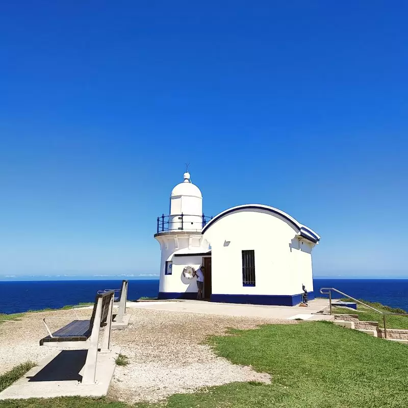 Tacking Point Lighthouse