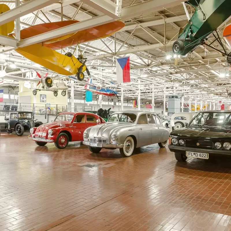 Lane Motor Museum