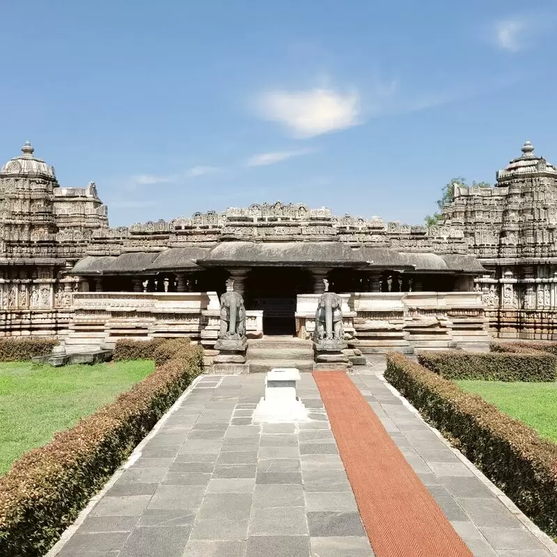 Belavadi Shri Veeranarayana Swami Temple