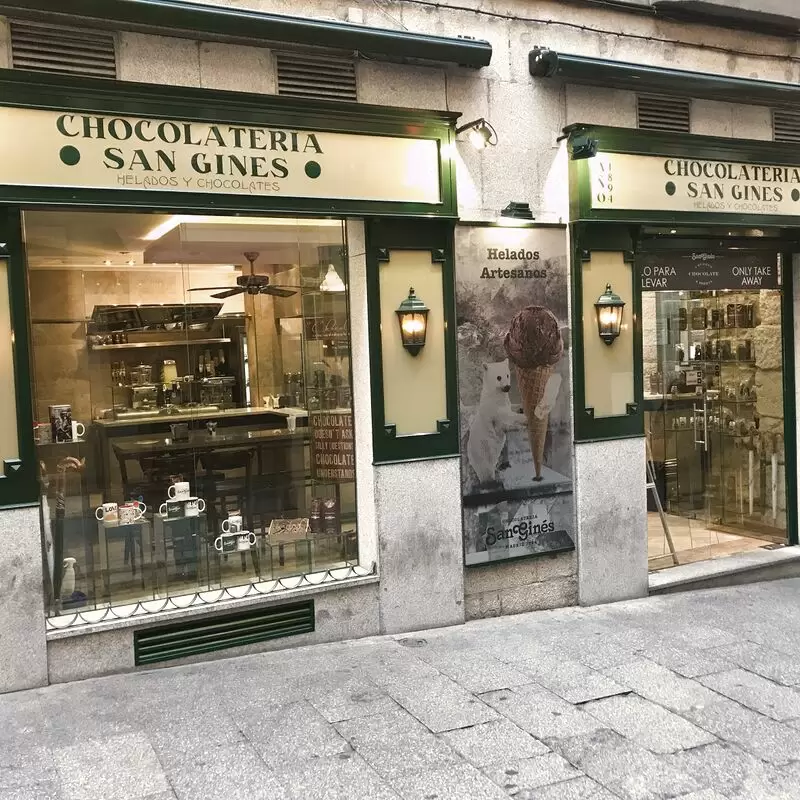 Chocolatería San Ginés