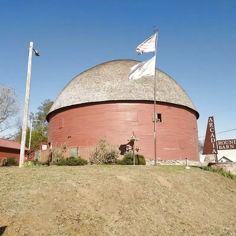 Arcadia Round Barn