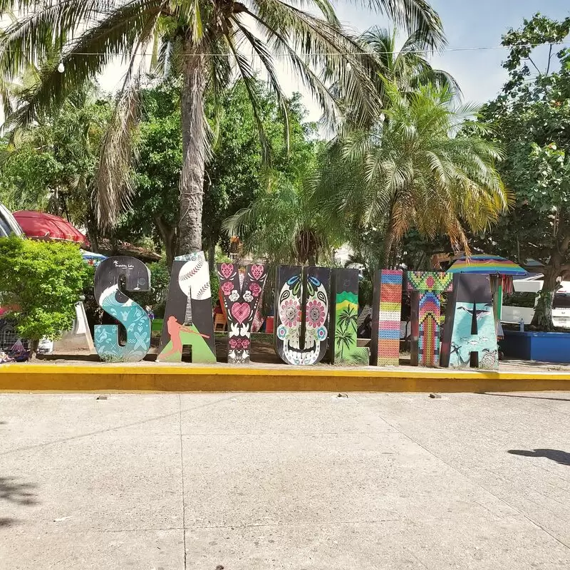 Letras Sayulita