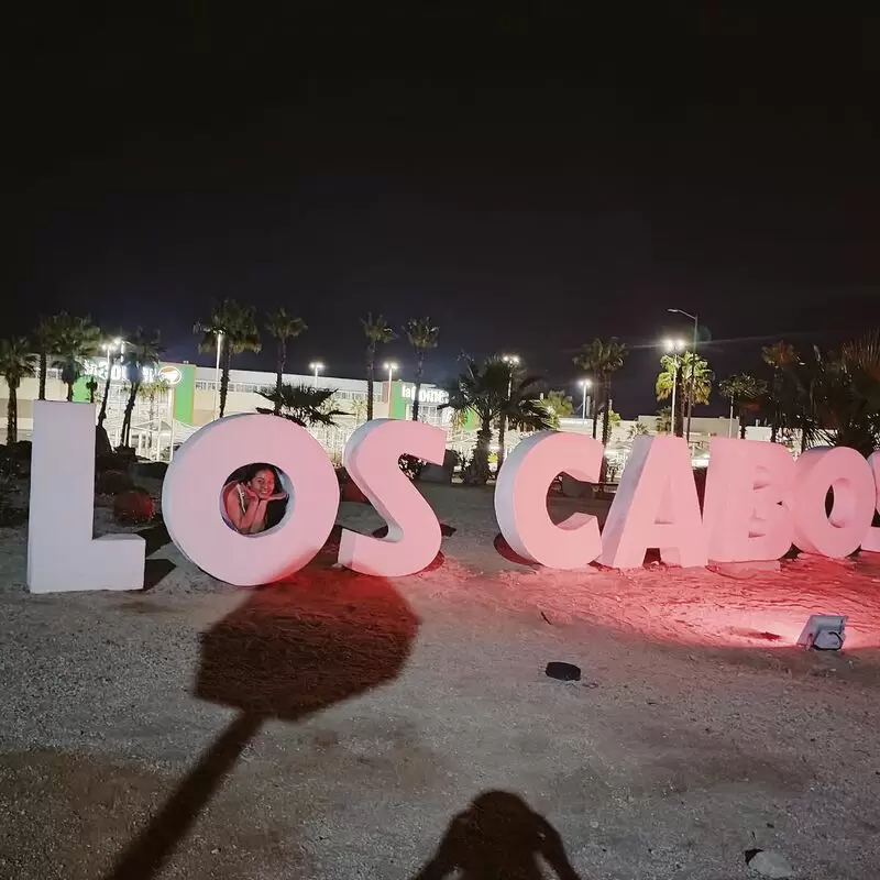 Los Cabos Letters Sign