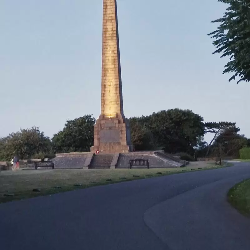 Olivers Mount War Memorial and Viewing Point