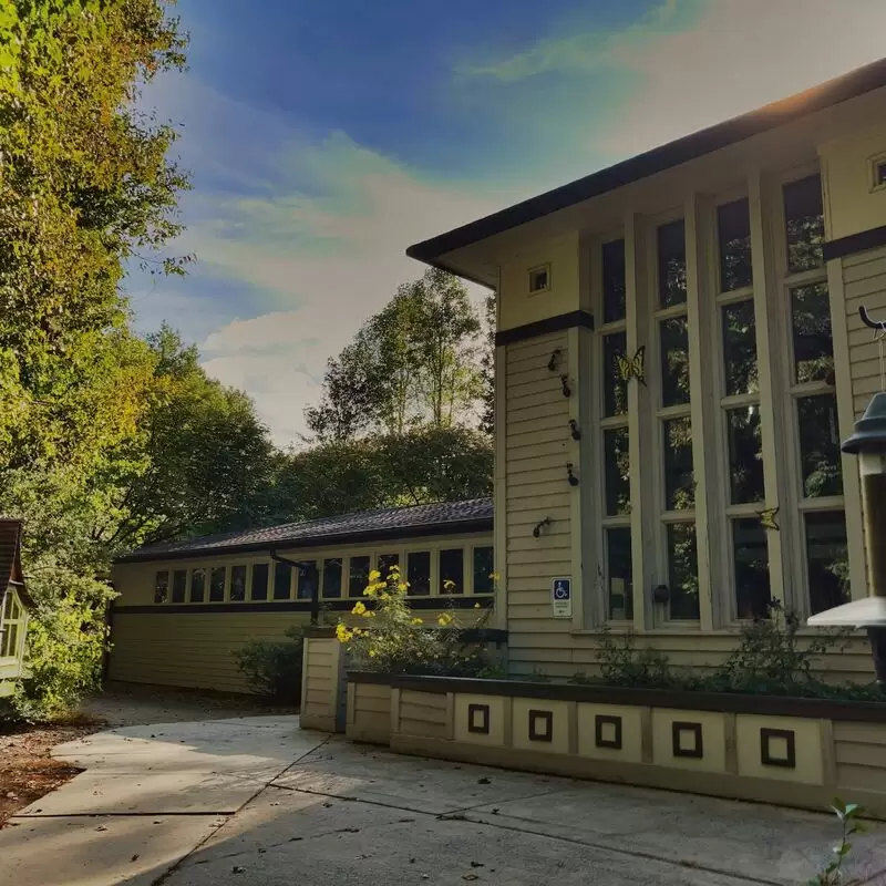 Reedy Creek Nature Center & Nature Preserve