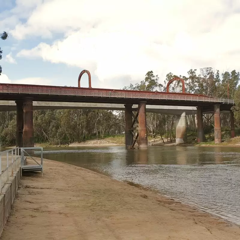 Moama beach