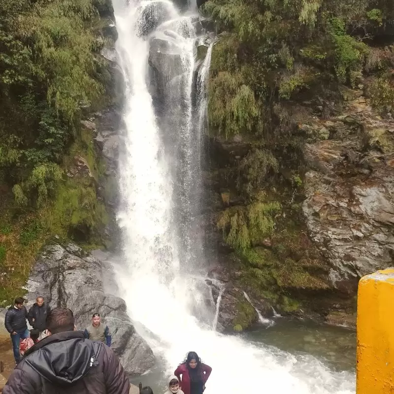 Kyongnosla Waterfall