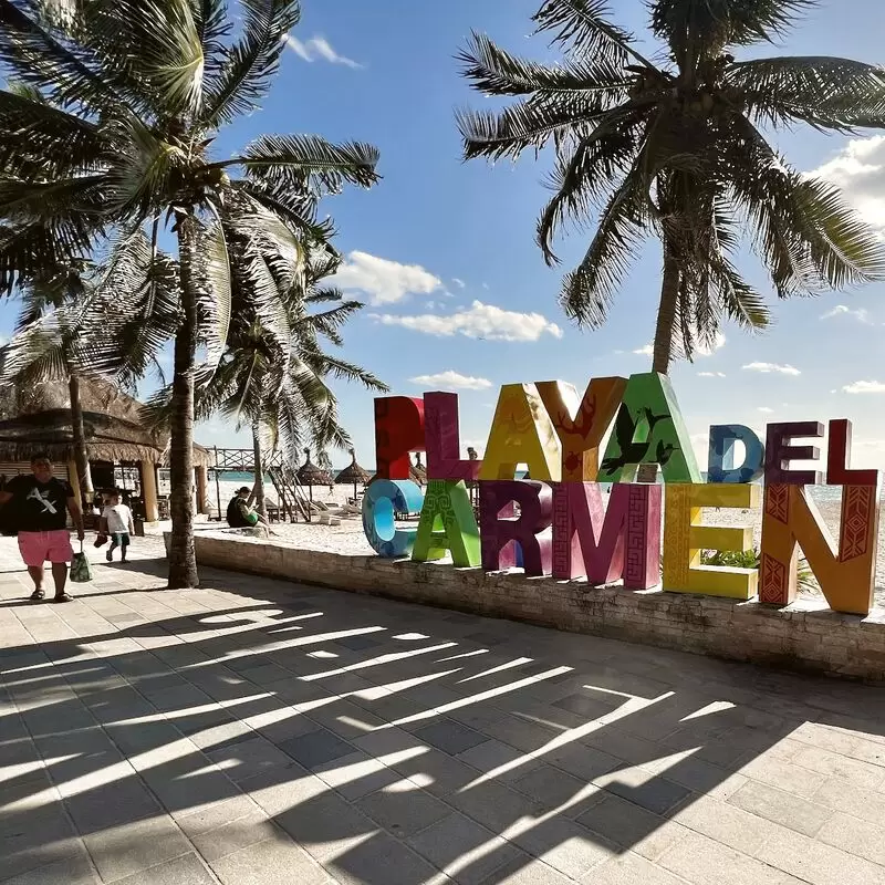 Letras Playa del Carmen