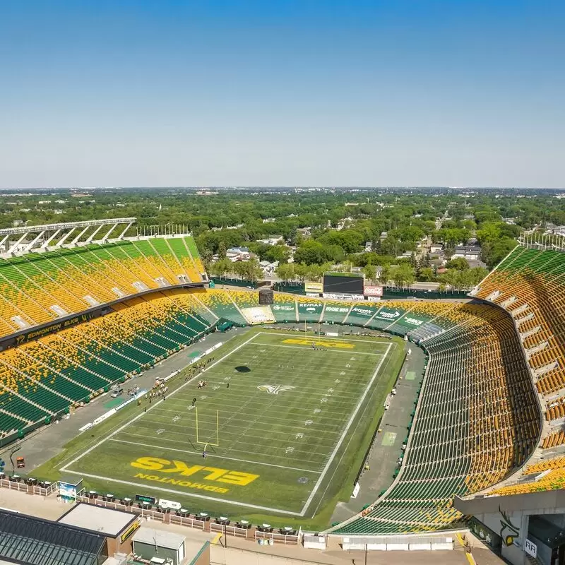 Commonwealth Stadium