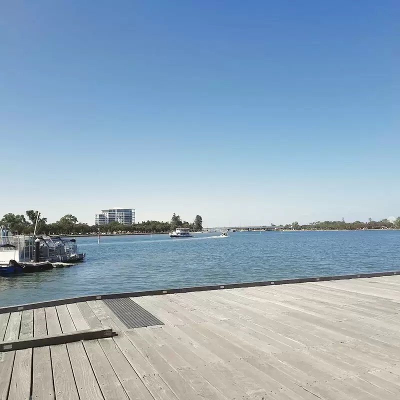 Mandurah Boat Hire