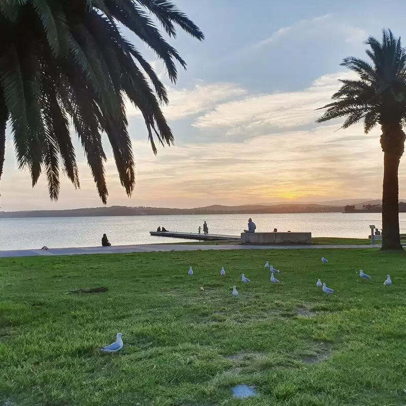 Warners Bay Foreshore Reserve