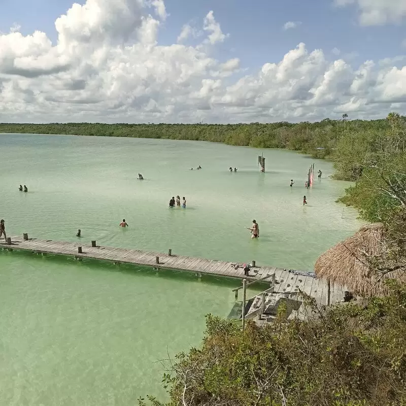 Laguna de Kaan Luum