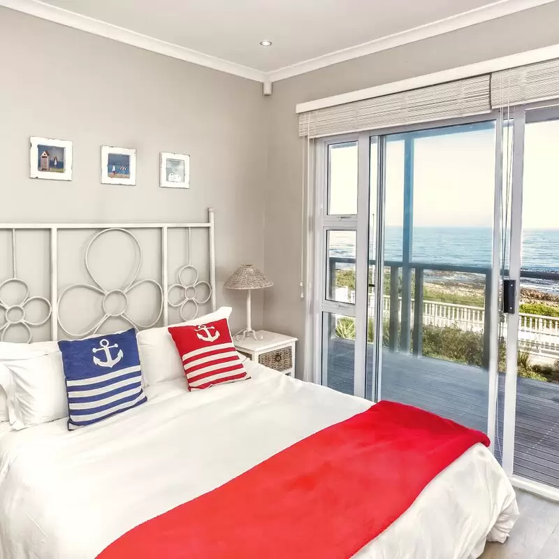 Ons C Huis Gansbaai Seafront Accommodation back up power