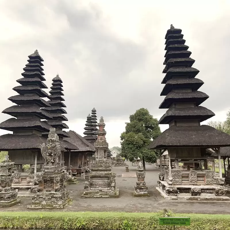 Taman Ayun Temple