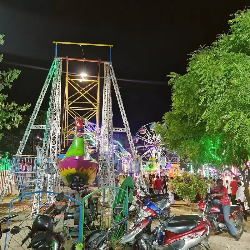 Thirumukkulam Lake Park