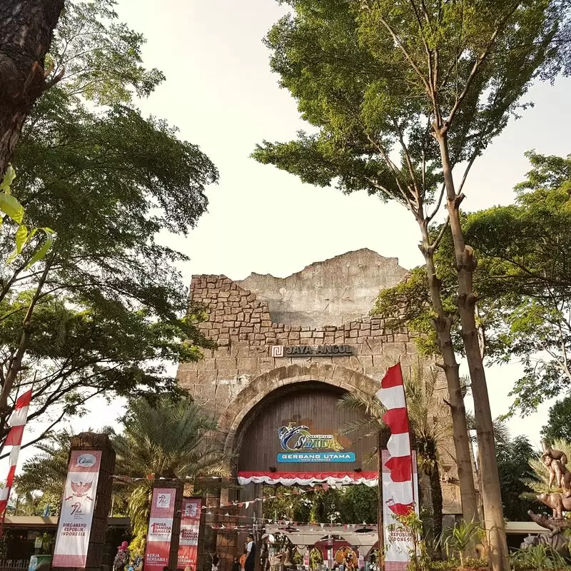 Taman Impian Jaya Ancol