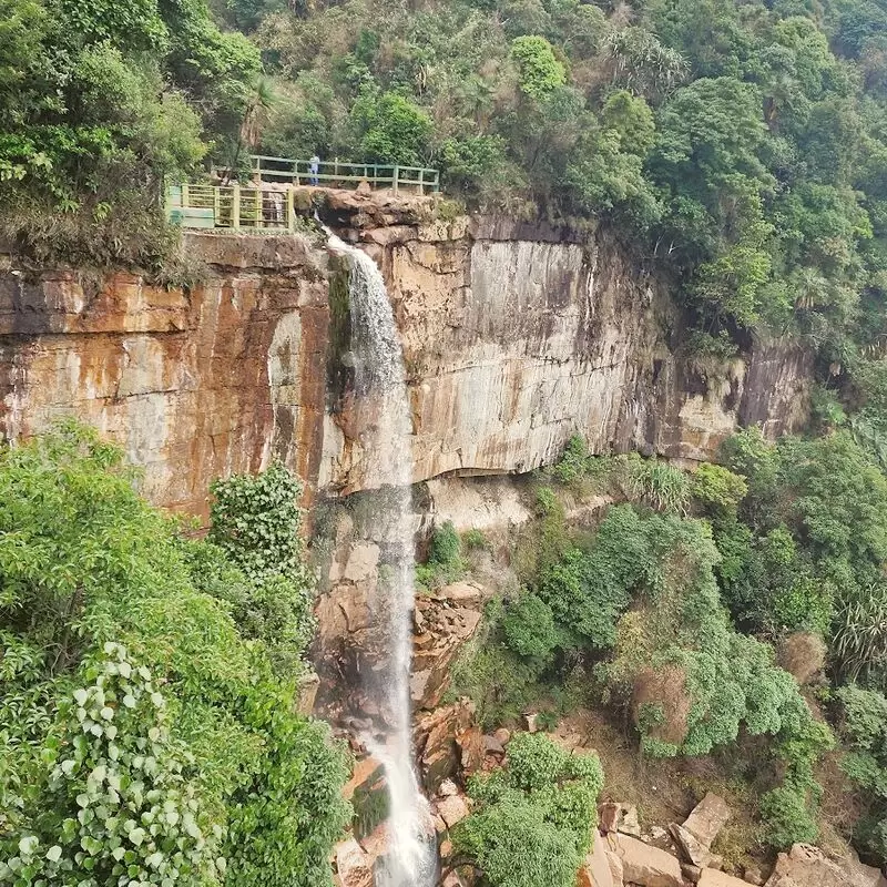 Wah Kaba Falls