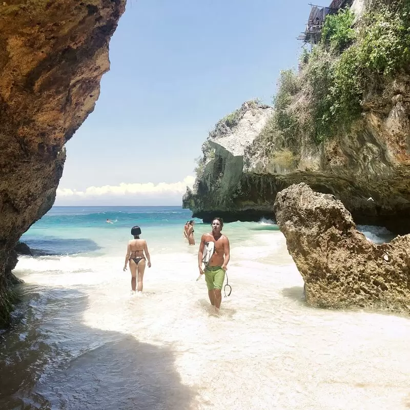 Uluwatu Beach