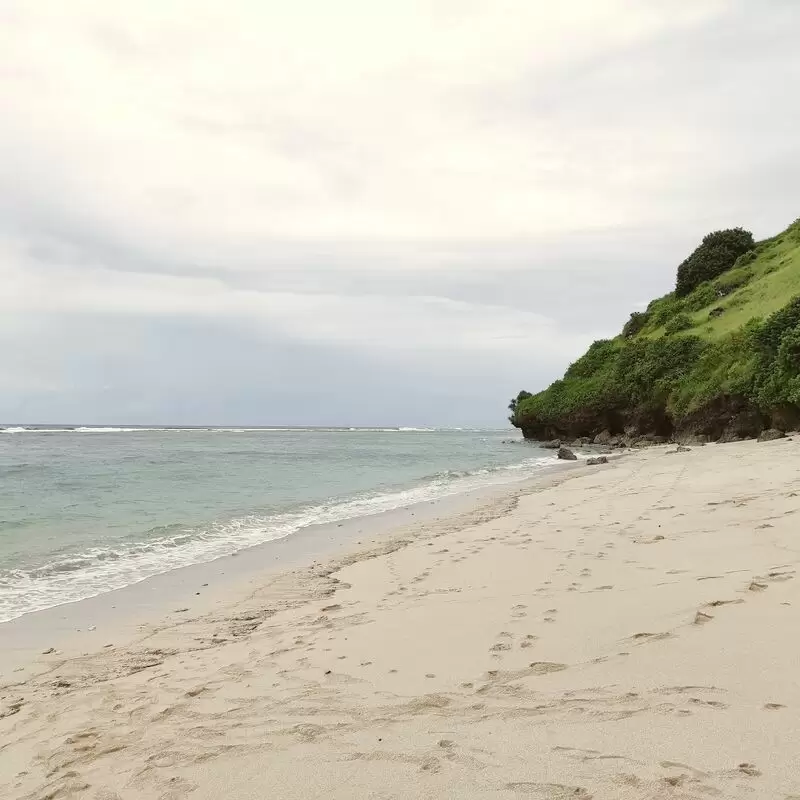 Gunung Payung Beach