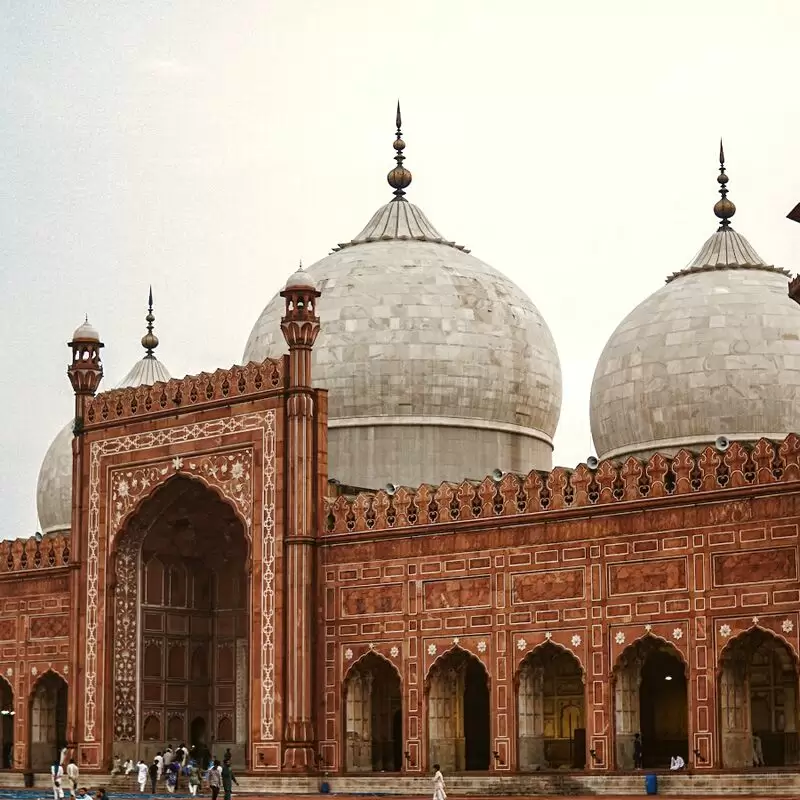 Badshahi Mosque