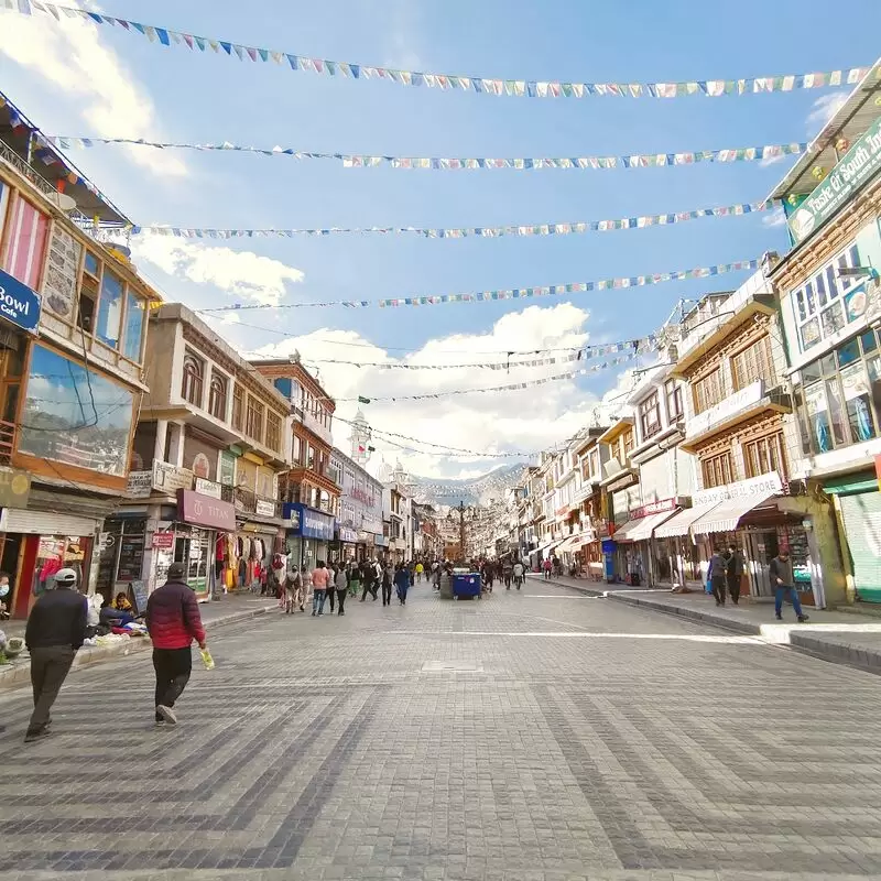 Leh main Market