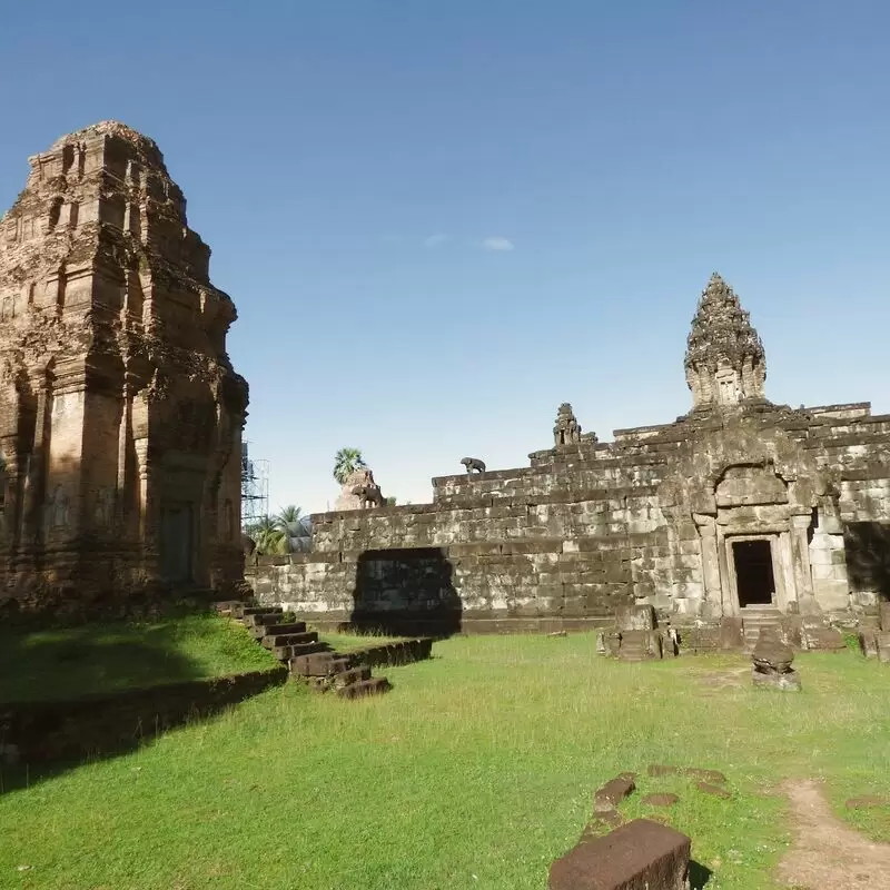 Bakong Temples