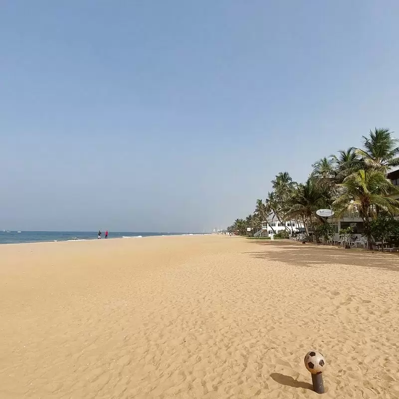 Mount Lavinia Beach