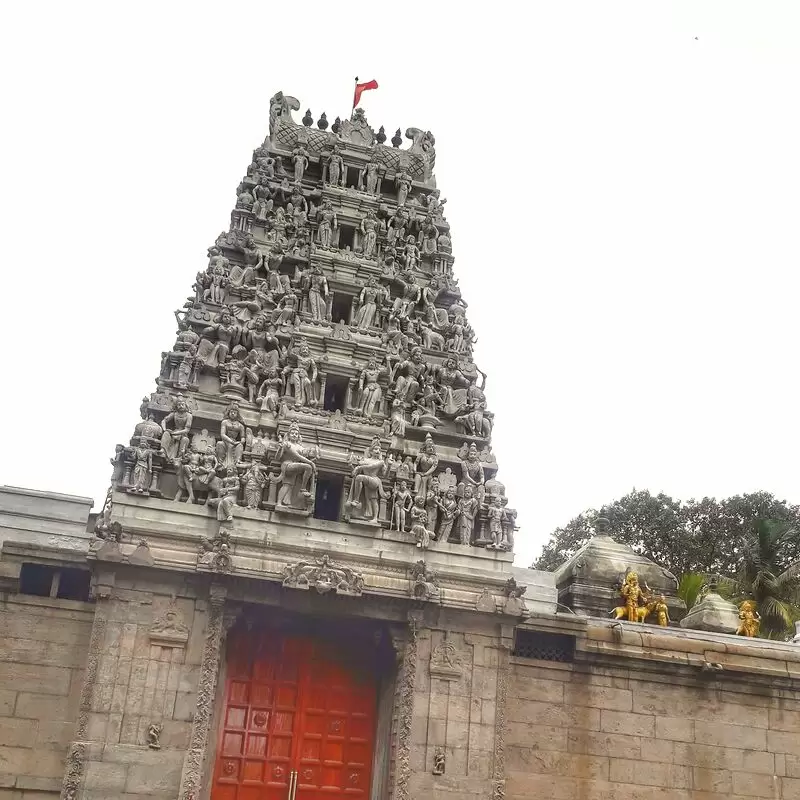 Sri Ponnambalawaneswarar Devastanam Kovil Kotahena ்.