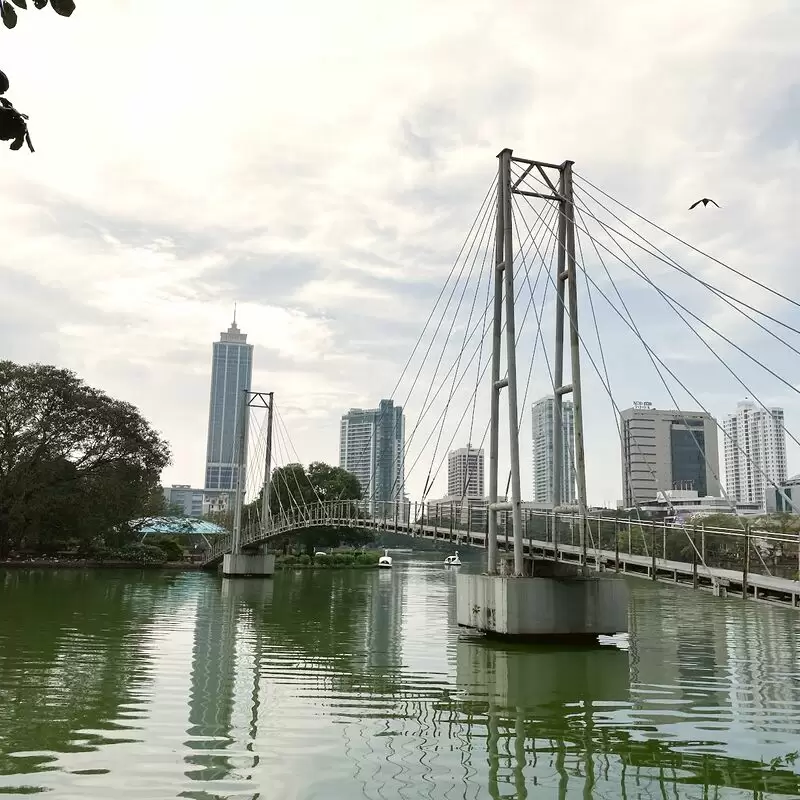 Gangaramaya Park