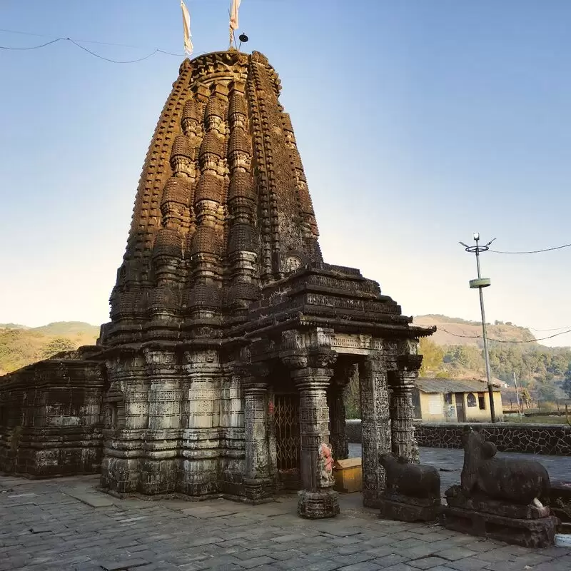 Amruteshwar Temple